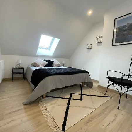 Appartement Chaleur Moderne Des Pyrenees à Argelès-Gazost Extérieur photo