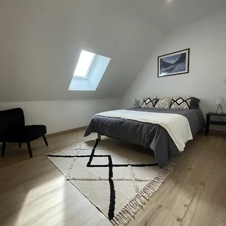 Appartement Chaleur Moderne Des Pyrenees à Argelès-Gazost Extérieur photo